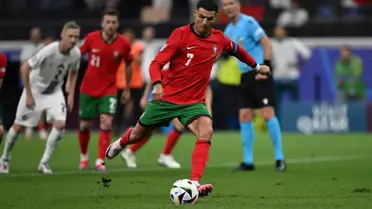 Futbolda devrim! Penaltı kuralı sil baştan değişiyor 