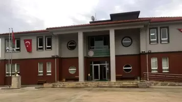 Özel Eğitim Okulunda Skandal: Nü Resimler İddiası