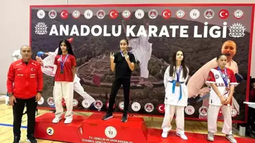 Kübra Beril Culfa'dan Anadolu Karate Ligi'nde Üçüncülük