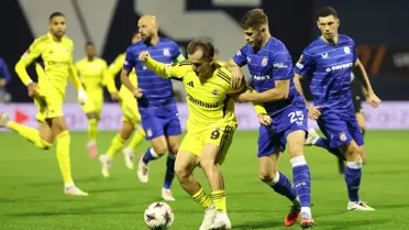 Fenerbahçe, Dinamo Zagreb'e 3-1 Yenildi