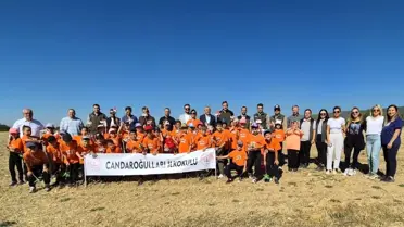 Kastamonu'da Öğrenciler Fidan Dikti