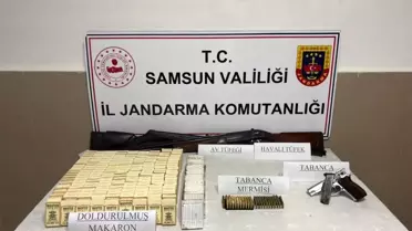 Samsun'da Ruhsatsız Silahlar ve Kaçak Tütün Ele Geçirildi