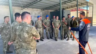 AFAD'dan Komando Personeline Kurtarma Eğitimi