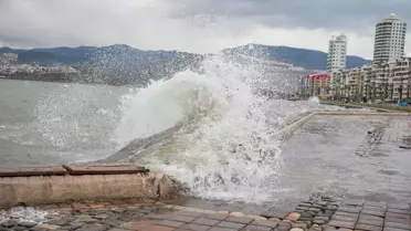 Kuzey Ege'de fırtına bekleniyor