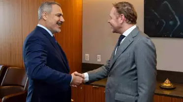 Bakan Fidan, Hollandalı mevkidaşı van Weel ile bir araya geldi