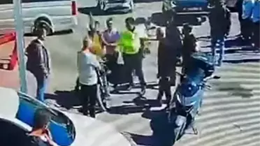 Evrak isteyen polise yumrukla karşılık verdi