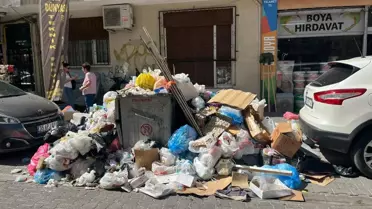 Karşıyaka'da Çöp Yığınları ve Eylem Tahribatı