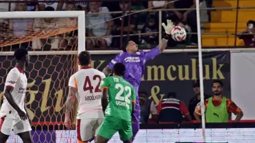 Galatasaray Deplasmanda Gol Yemedikçe Kazanıyor