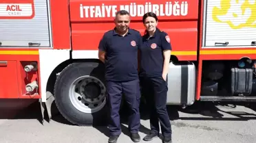 Yangın ve Afetlere El Ele Mücadele Eden İtfaiyeci Çift