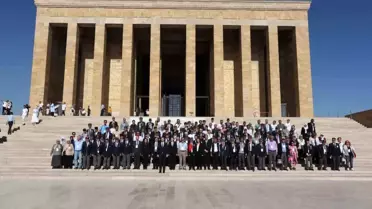 Muğla Büyükşehir, şehit yakını ve gazileri Anıtkabir'e götürdü