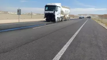 Nallıhan'da TIR ile çarpışan otomobilde sürücü hayatını kaybetti
