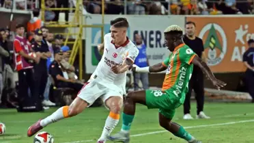 Galatasaray, Alanyaspor'u 1-0 Önde Geçti