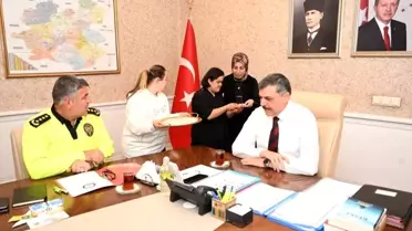Down Sendromlu Çocuklar Erzurum Valiliği'nde Göreve Başladı