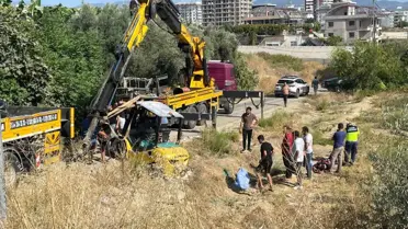 Alanya'da Forklift Şarampole Devrildi, Sürücü Hayatını Kaybetti