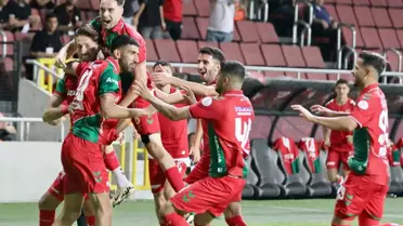 Karşıyaka 4'te 4 Peşinde