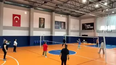Pazaryeri'nde Kadınlar Voleybol Etkinliği