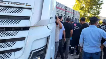 Gölbaşı'nda Tır ile Otomobil Çarpıştı: 3 Yaralı