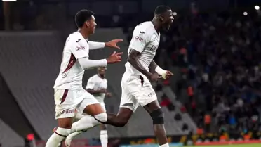 Trabzonspor İlk Yarıyı Önde Kapattı