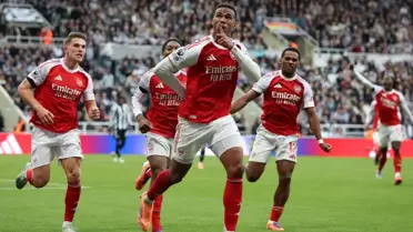 Arsenal'e 90+6'da hayat öpücüğü