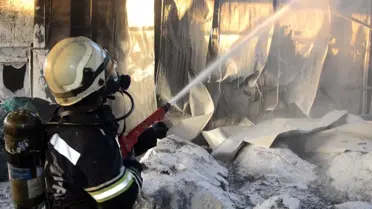 Erzurum'da Terlik Fabrikasında Yangın