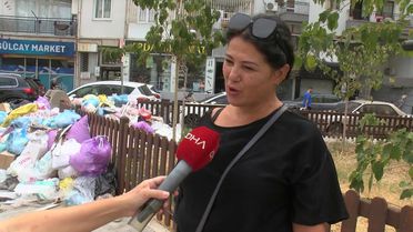 Karşıyaka'da Eylem Sona Erdi, Çöp Sorunu Devam Ediyor