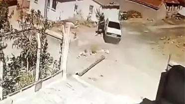Aksaray'da Araçta Yılan Korkusu