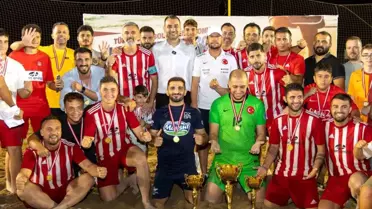 2025 TFF Plaj Futbolu Ligi'nde Şampiyon Çimhan Sarılarspor