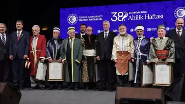 Sakaryalı Süpürge Ustası Salim Öztürk'e Ahilik Esnaf Beratı