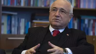 Cemil Çiçek'ten çok konuşulacak ''cumhuriyet'' çıkışı
