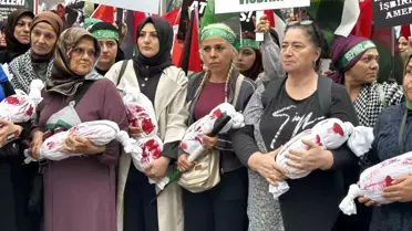 İsrail'in devam eden bebek katliamını protesto ettiler