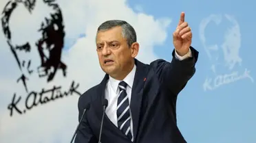 Özgür Özel: 'Cumhurbaşkanı Meclis'e Geldiğinde Ne Ayakta Ne Oturarak Onu Karşılıyoruz'