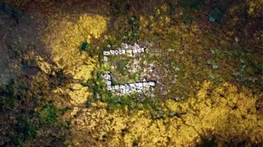 Sapanca Gölü'nde sular çekildi, tarih ortaya çıktı