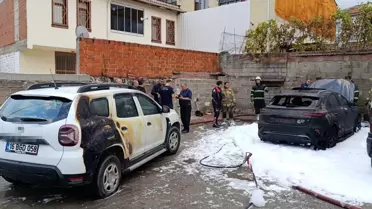 İnegöl'de Park Halindeki Araçta Yangın Çıktı