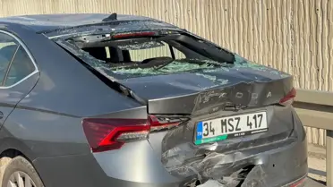 Motosiklet Otomobile Çarptı, Sürücü Yaralandı