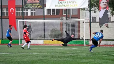 Osmangazi Belediyesi Geleneksel Halı Saha Futbol Turnuvası Başladı