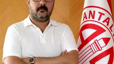 Antalya'da Rüşvet Soruşturmasında 16 Gözaltı