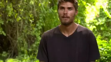 Barış Murat Yağcı, annesini son yolculuğuna uğurladı