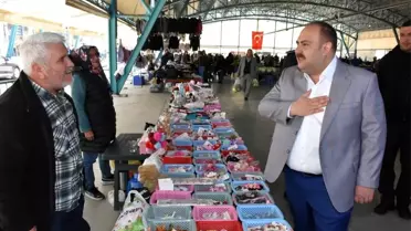 Başkan Hamamcı, Kapalı Pazarı Ziyaret Etti