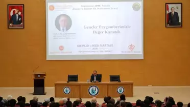 Bayburt'ta 'Gençler Peygamberimizle Değer Kazandı' Konferansı