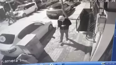 Sokak ortasında işlediği cinayeti böyle itiraf etti! Annesine mesaj attığı için öldürmüş