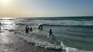 Gazzeli Çocuklar Aktivistleri Bekliyor