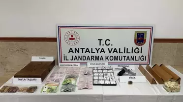 Antalya'da Kumar Operasyonu: 2 Tutuklama, 399 Bin Lira Ceza