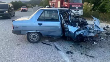 Bilecik'te Kafa Kafaya Kaza: 5 Yaralı