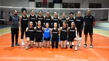 Diyarbakır Büyükşehir Belediyesi Kadın Voleybol Takımı 1. Lig'deki İlk Maçına Çıkıyor