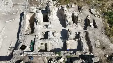 Gevhernik Kalesi'nde Tarihi Buluntular