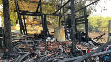 Muğla'da Ev Yangını: Dam Küle Döndü