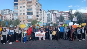Polatlı'da öğrenciler yürüyüş etkinliğine katıldı