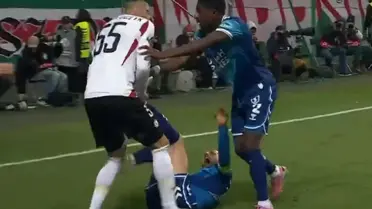 Yenilgiyi hazmedemedi! Legia Varşova'nın kaptanından Zeki Yavru'ya büyük saygısızlık