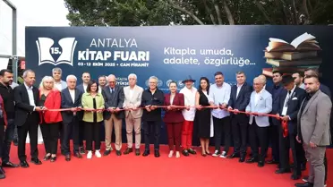 15. Antalya Kitap Fuarı Başladı