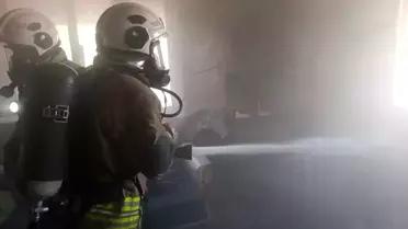 Hatay'da Yangın: Müstakil Ev Kullanılamaz Hale Geldi